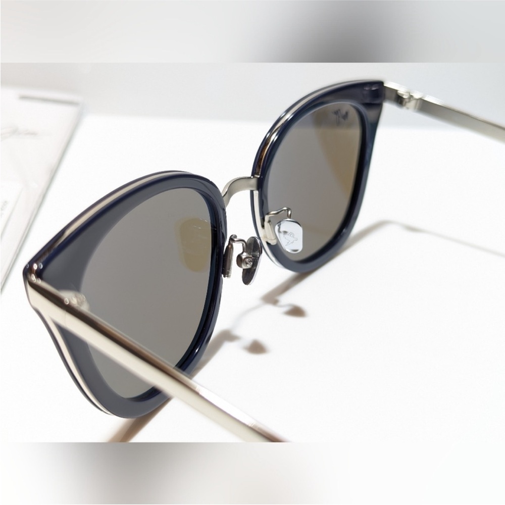 NEW Maui Jim Polarized Wood Rose in Navy with Blue Hawaii Glass Lenses - Picture 7 of 11